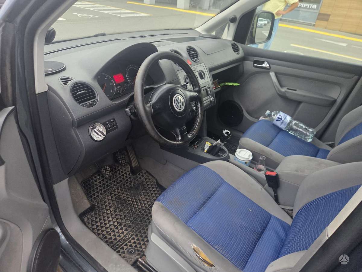Volkswagen Caddy - 5