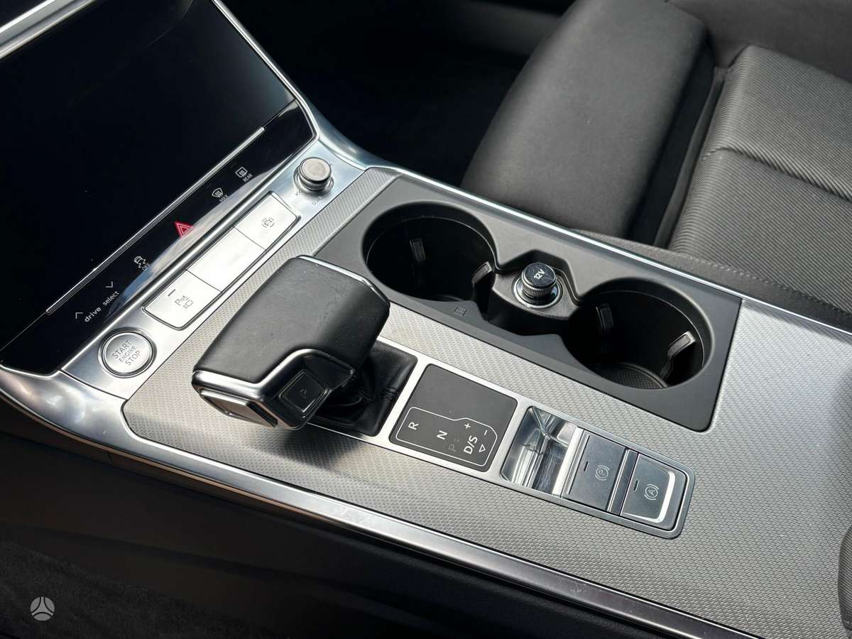 Audi A6, 2.0 l., Универсал