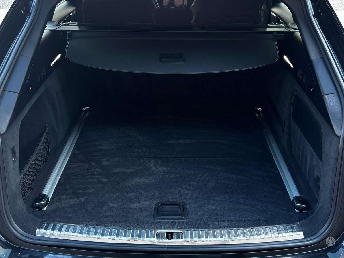 Audi A6, 2.0 l., Универсал