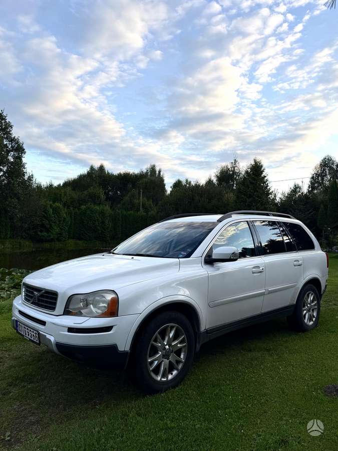 Volvo XC90 - 2