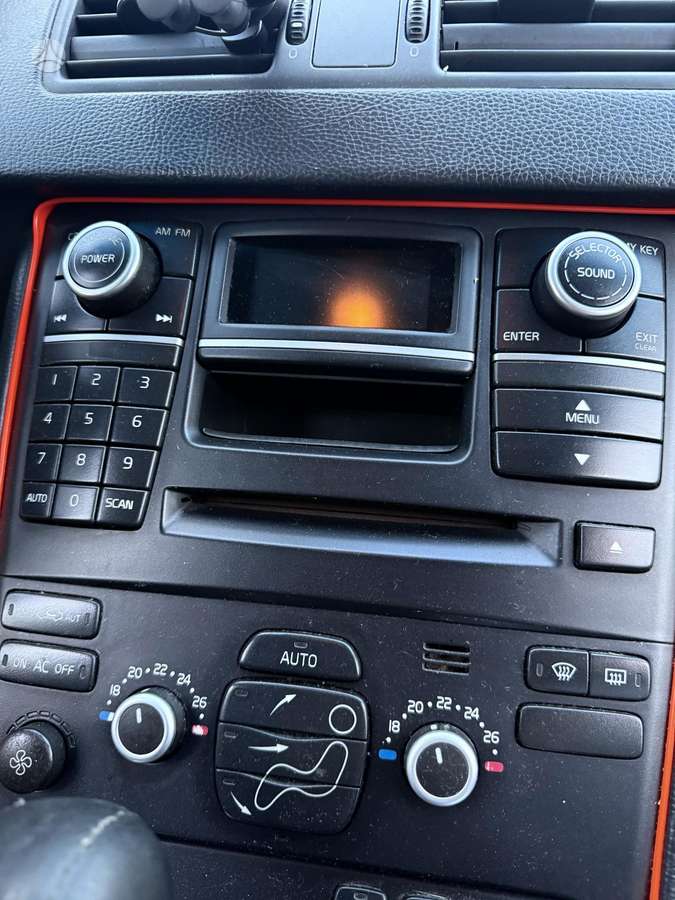 Volvo XC90 - 12