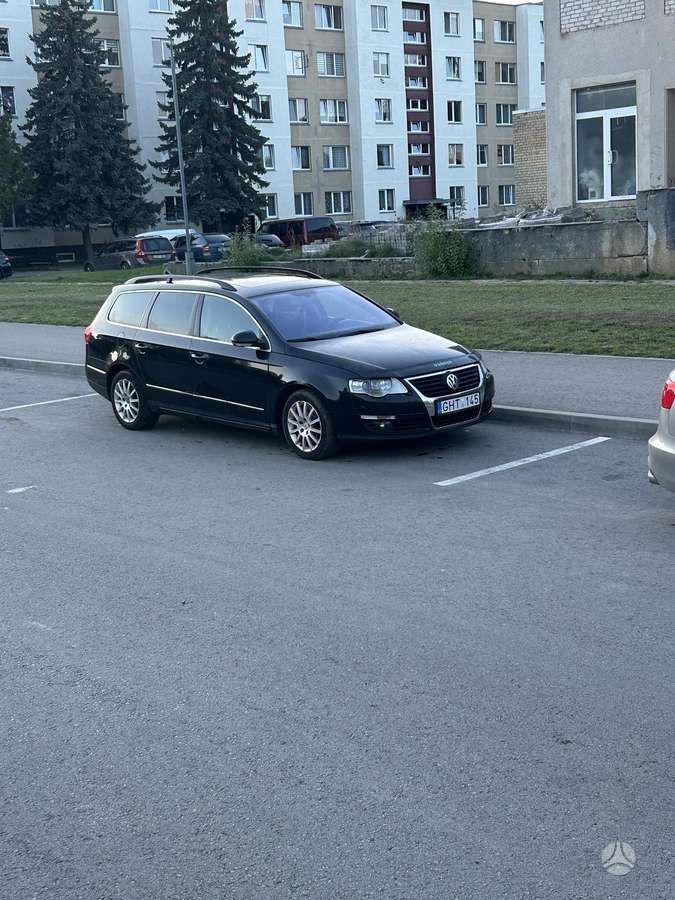 Volkswagen Passat - 2