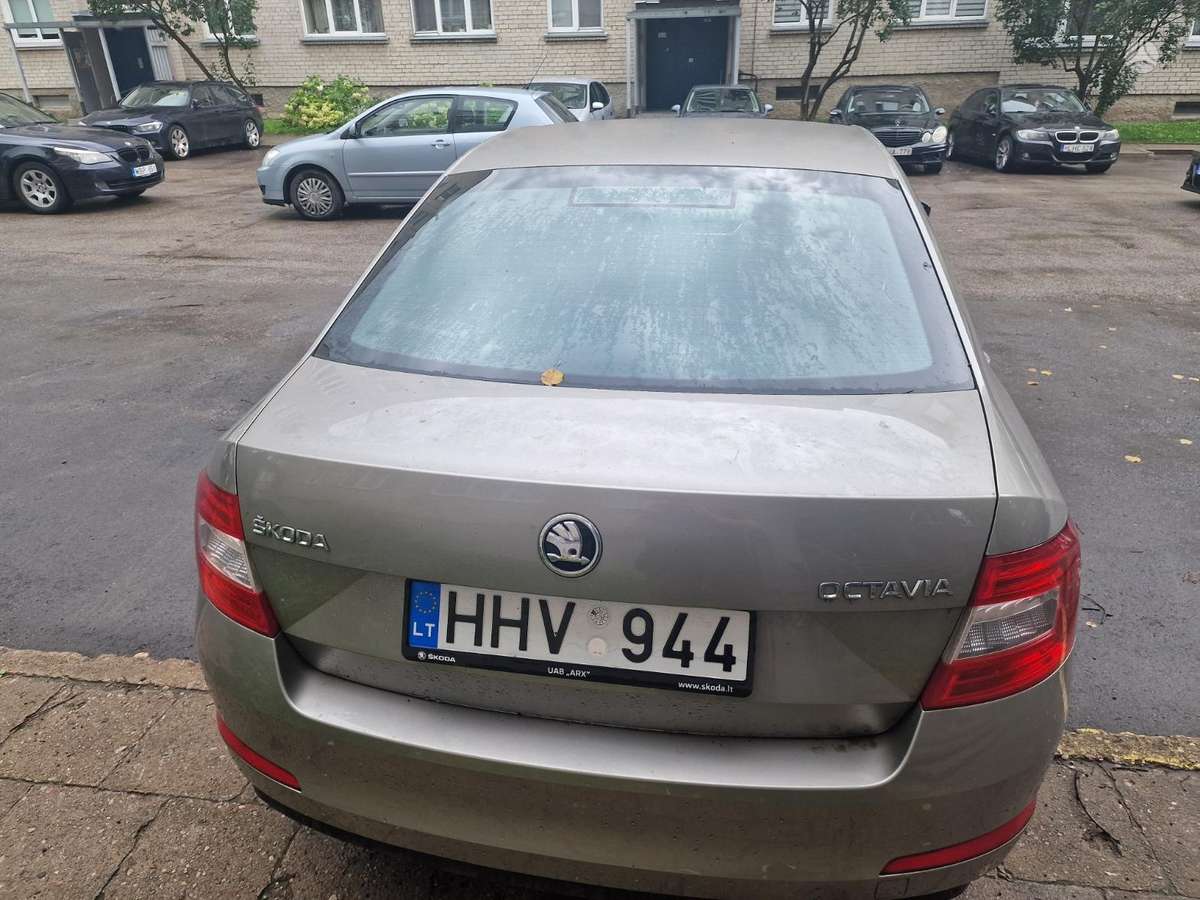 Škoda Octavia - 4