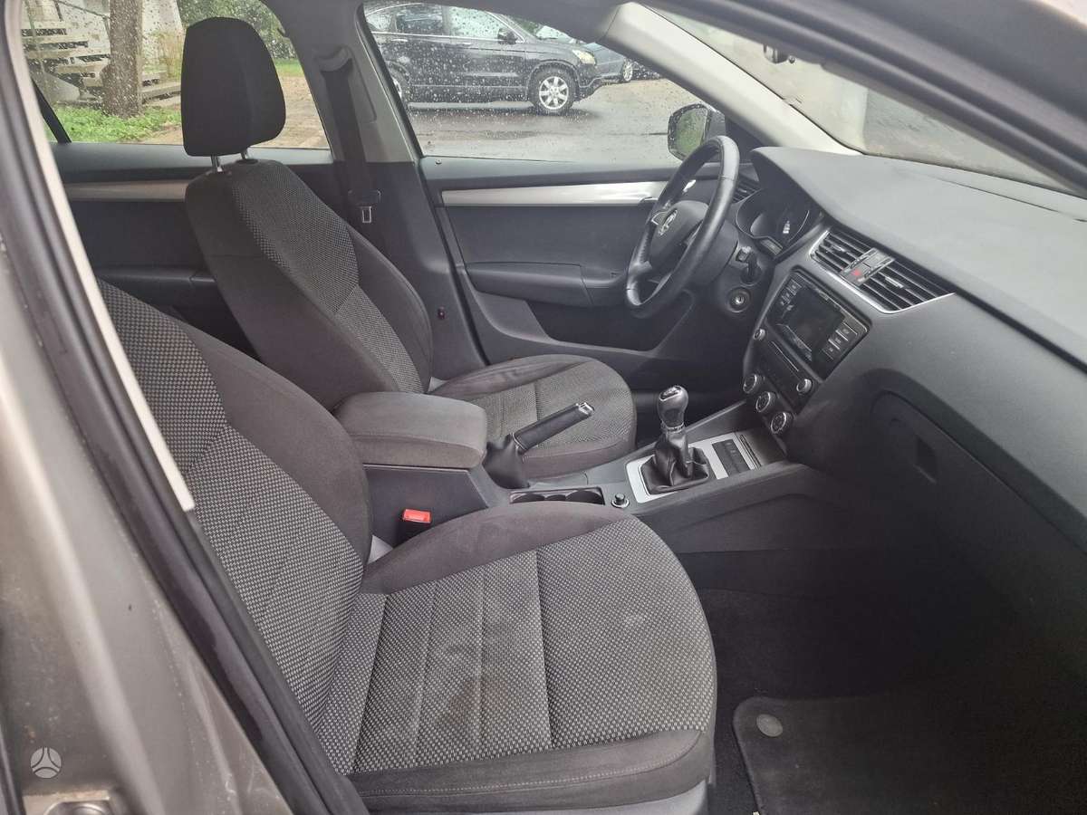 Škoda Octavia - 5