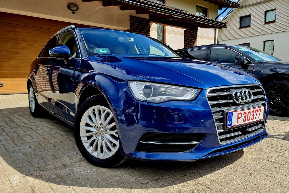 Audi A3, 1.6 l., Хэтчбек
