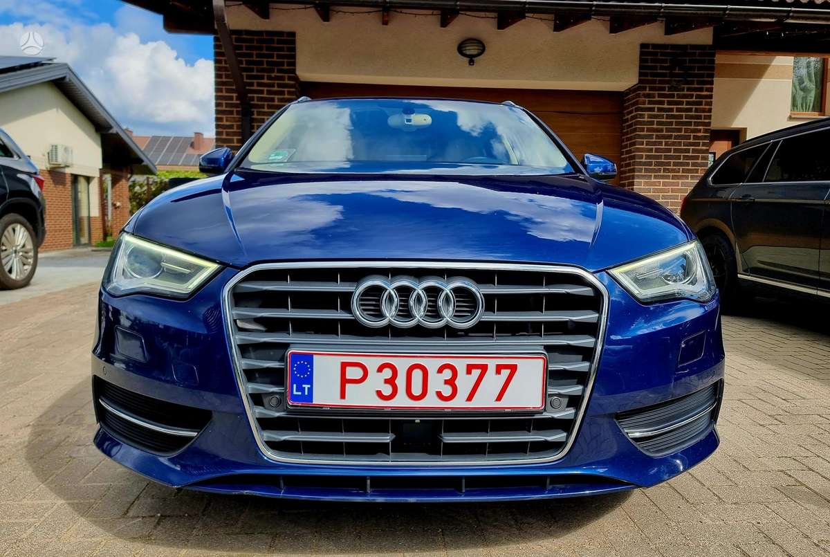 Audi A3, 1.6 l., hatchback