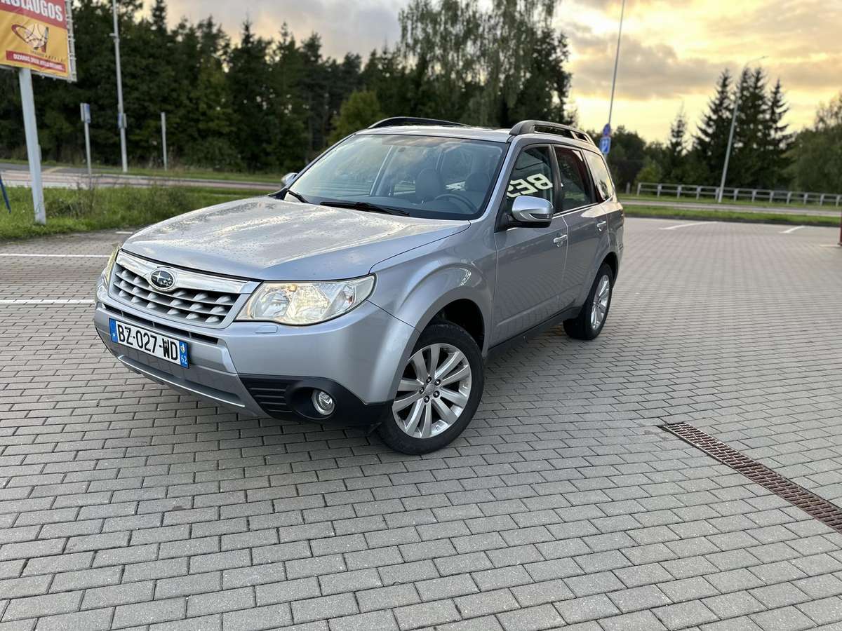 Subaru Forester, 2.0 l., wagon