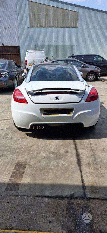 Peugeot RCZ