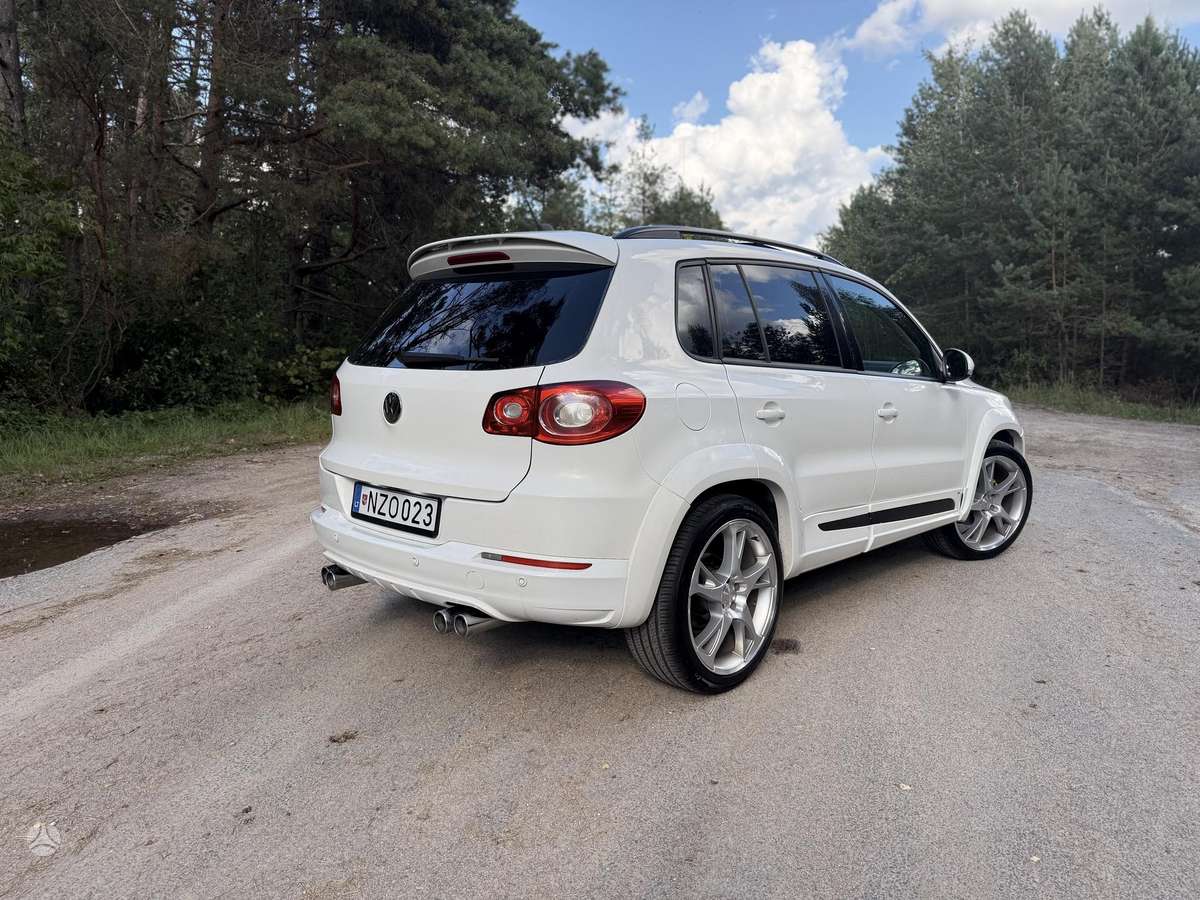 Volkswagen Tiguan - 5