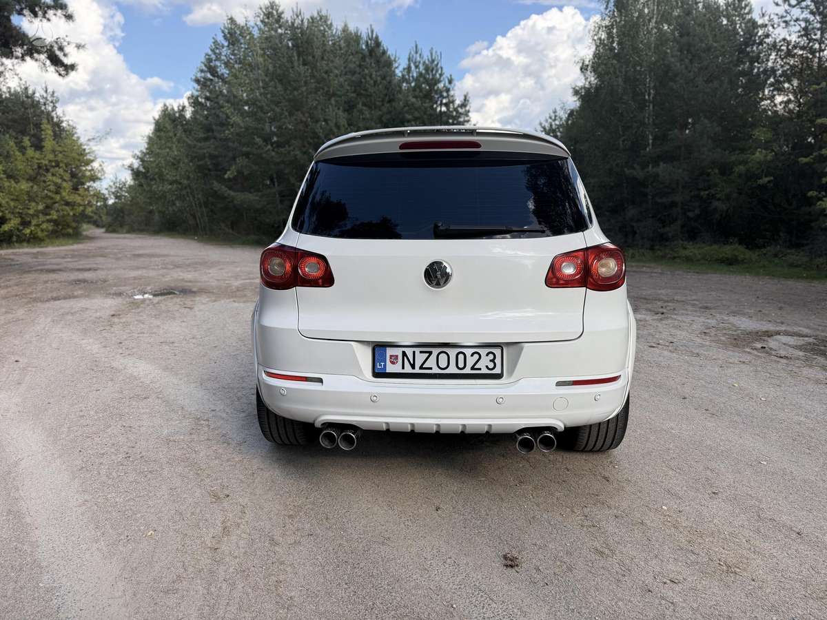 Volkswagen Tiguan - 6