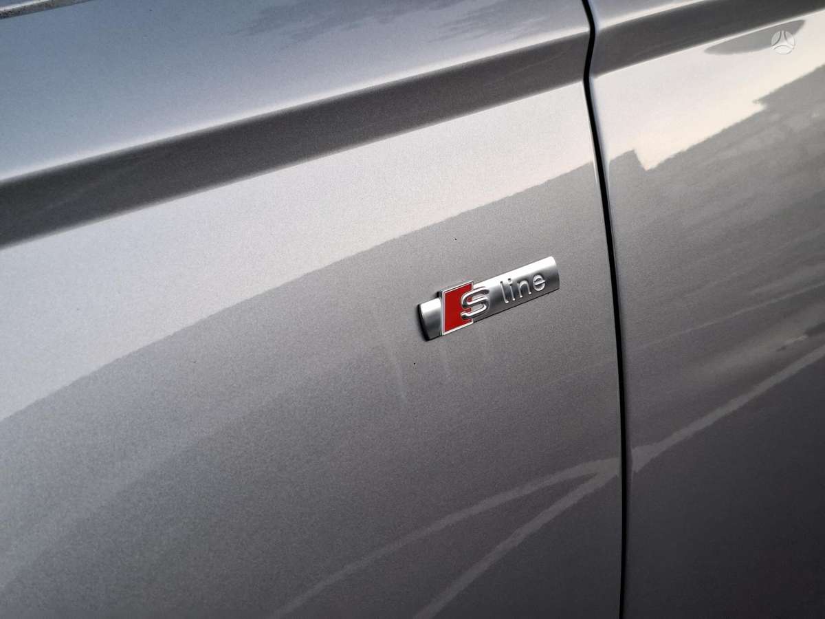 Audi A6, 2.0 l., Седан