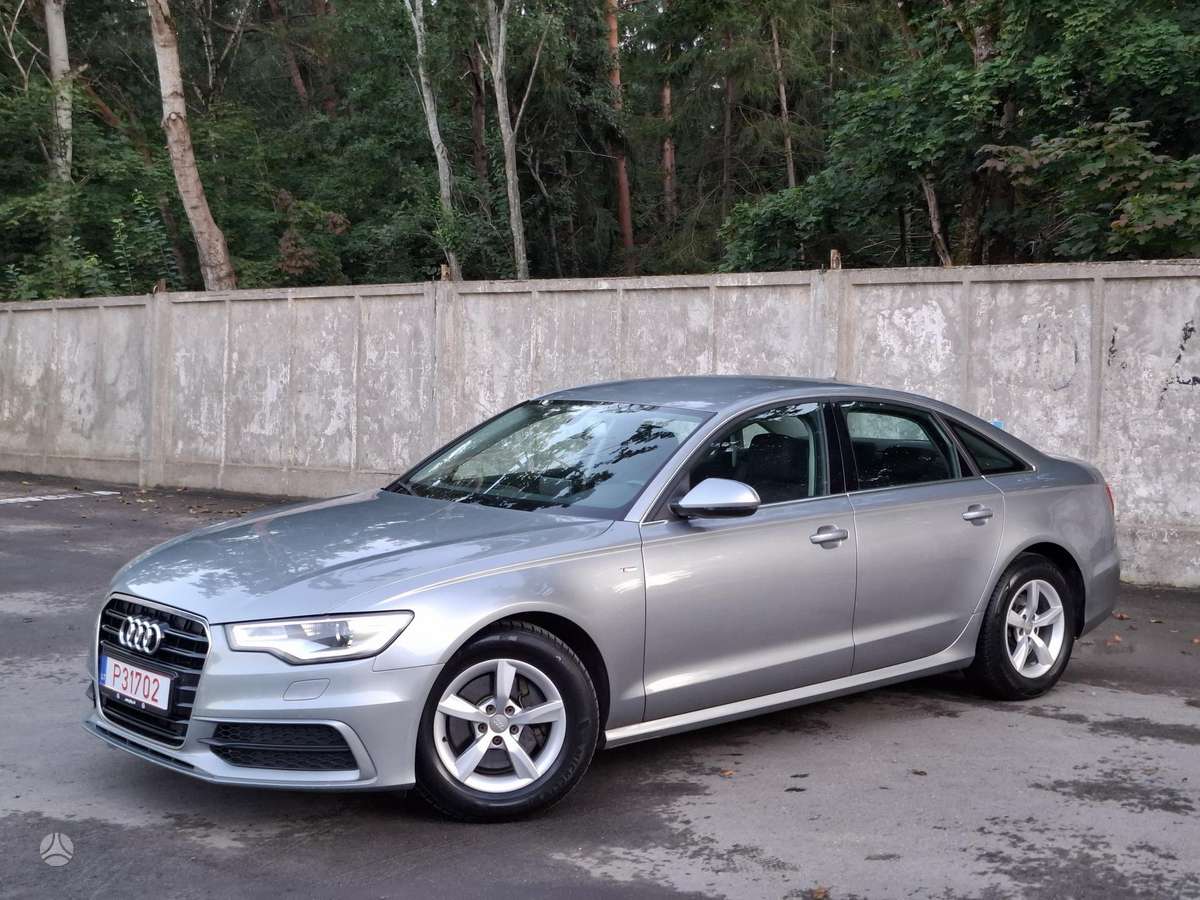 Audi A6, 2.0 l., Седан