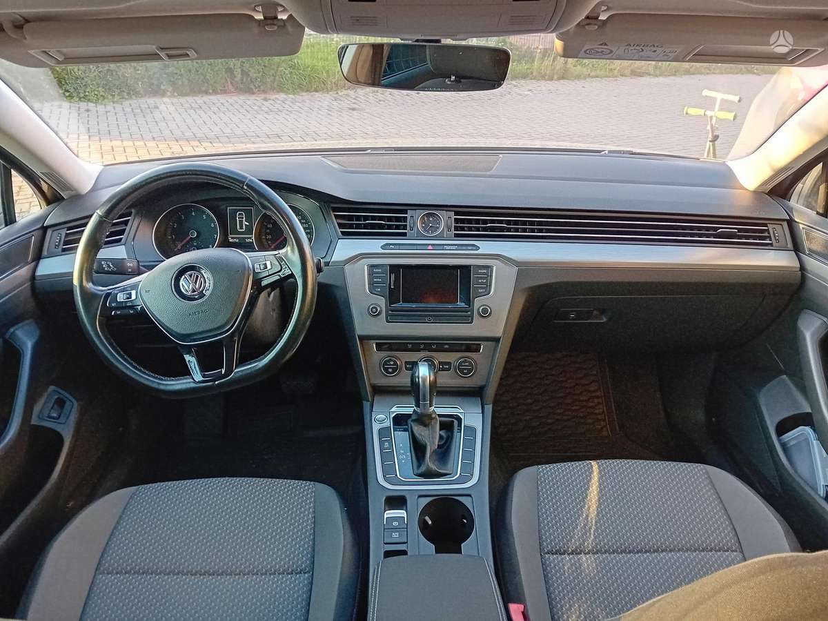 Volkswagen Passat, 1.4 l., Универсал