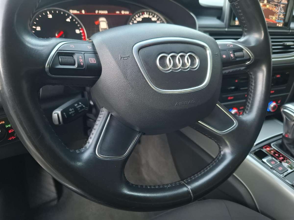 Audi A6, 2.0 l., Седан