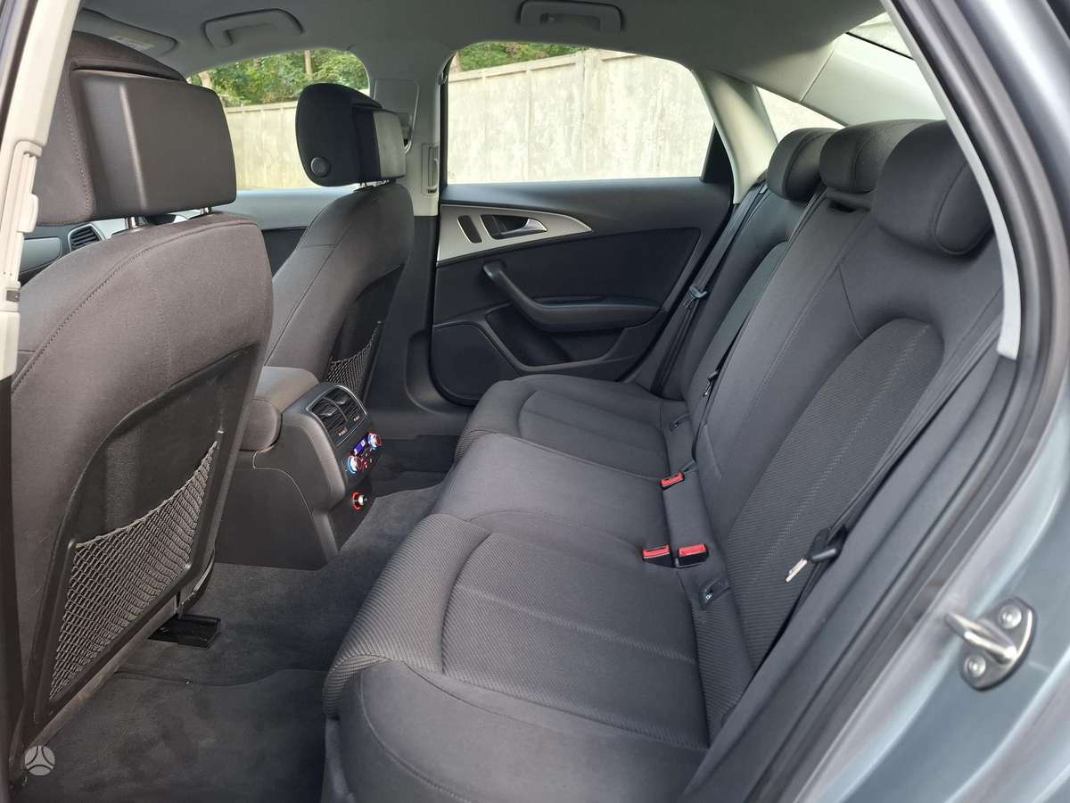 Audi A6, 2.0 l., Седан