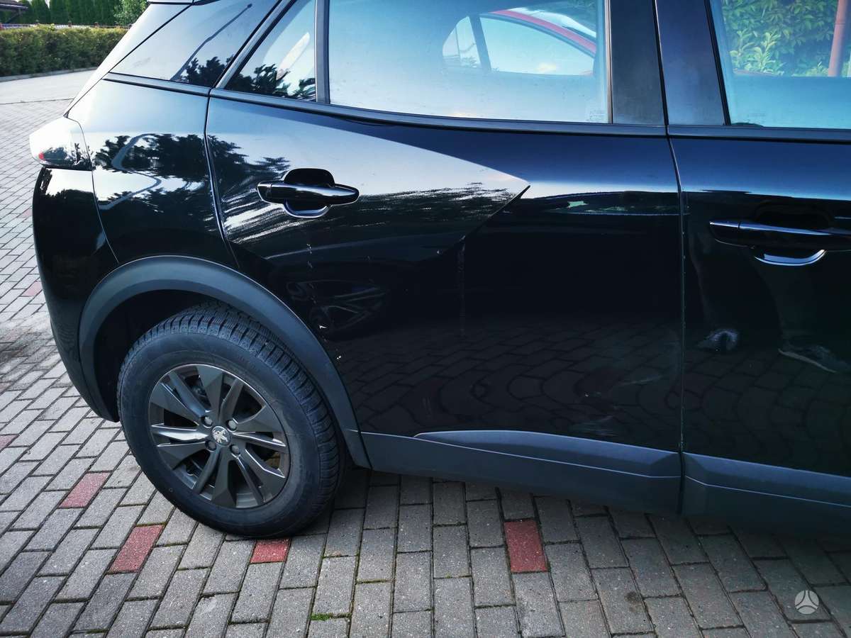 Peugeot 2008 - 6