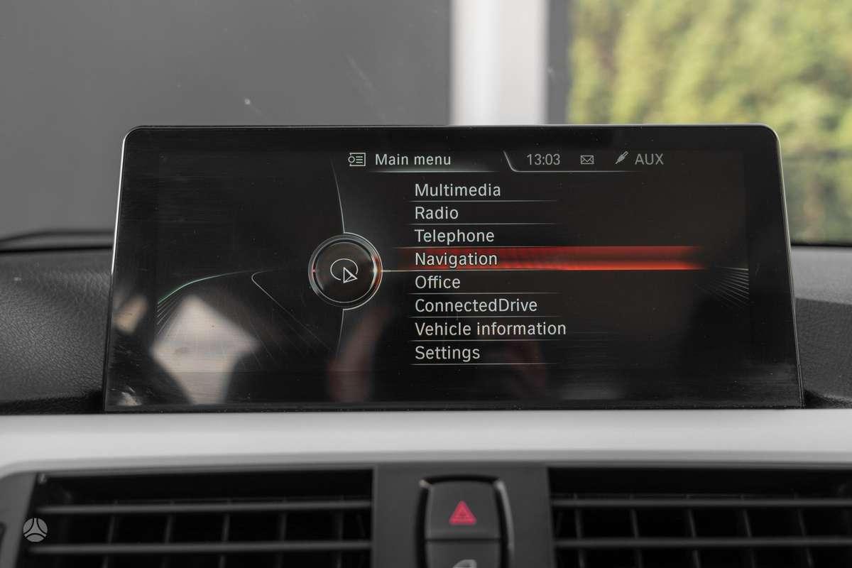 BMW 318, 2.0 l., universalas