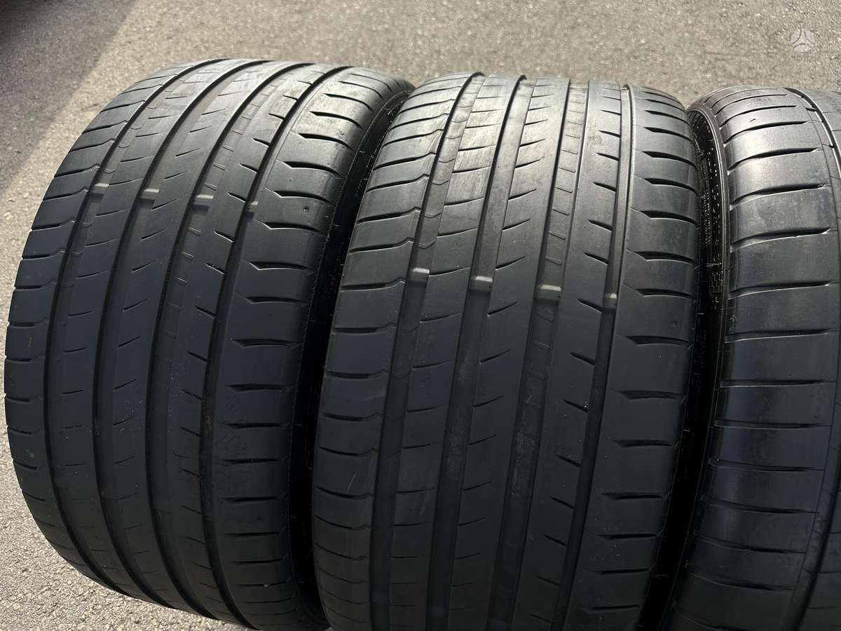 BMW M3/M4, lengvojo lydinio, R20