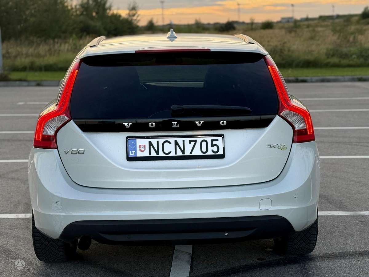 Volvo V60, 1.6 l., Универсал