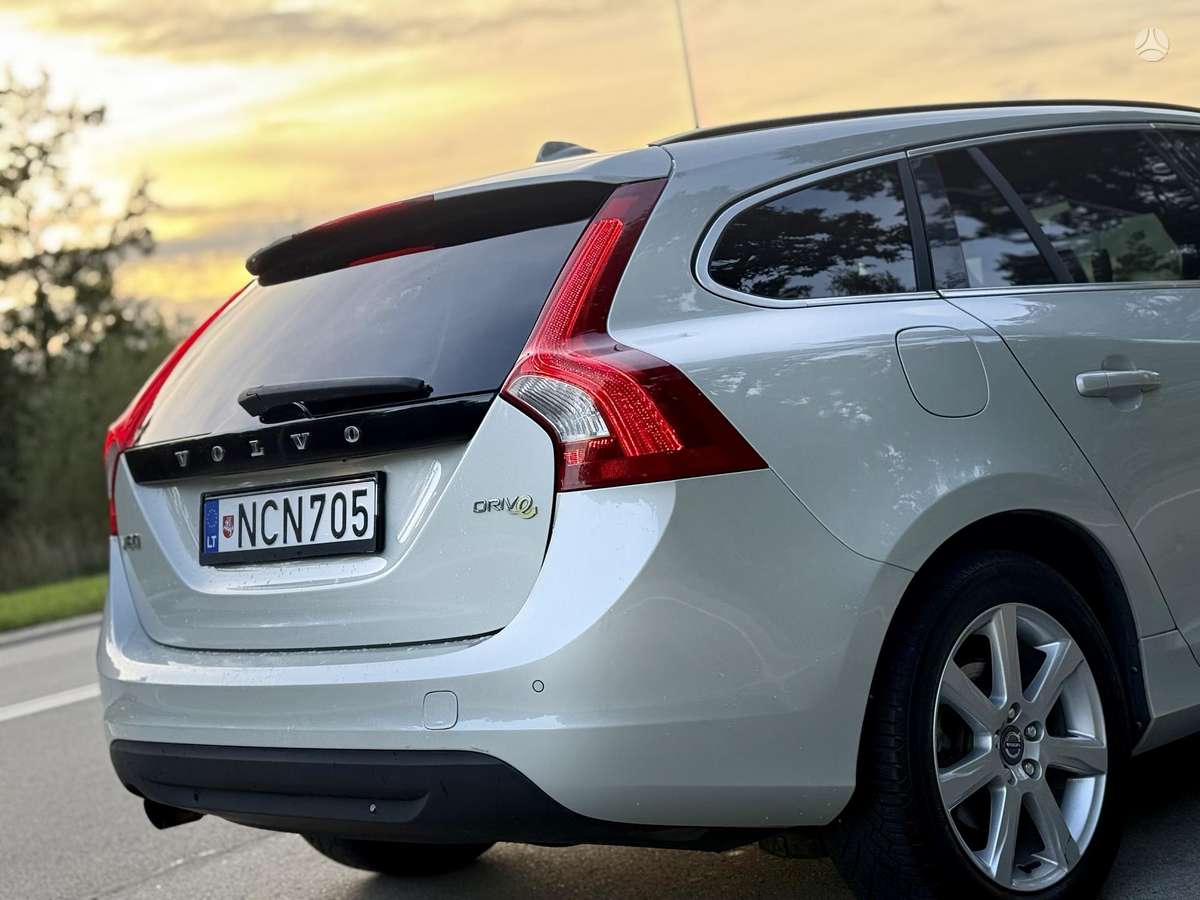 Volvo V60, 1.6 l., Универсал