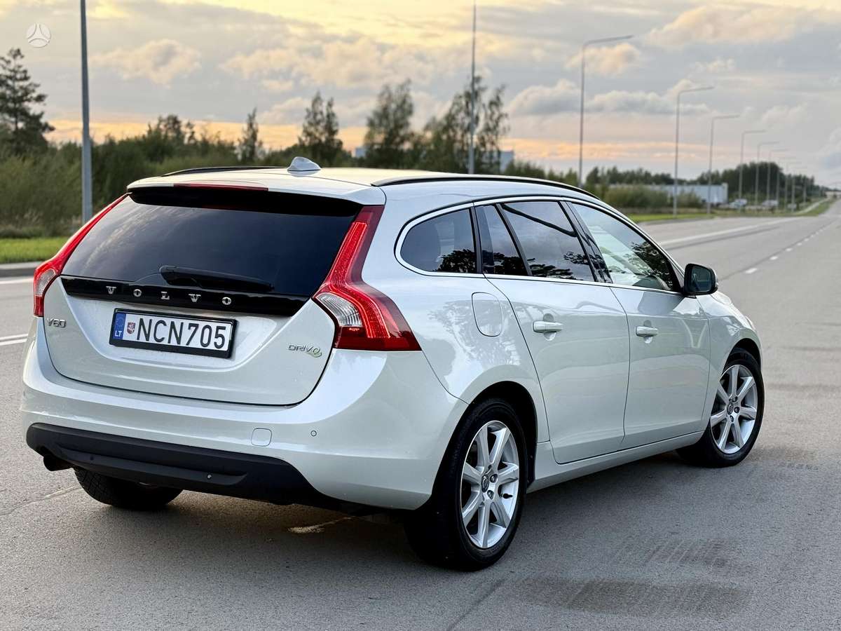 Volvo V60, 1.6 l., Универсал