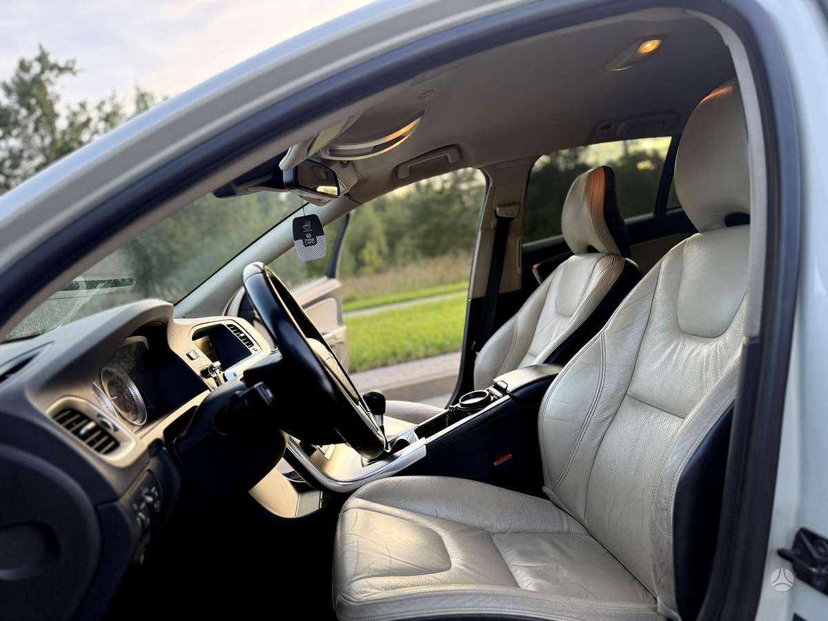 Volvo V60, 1.6 l., Универсал