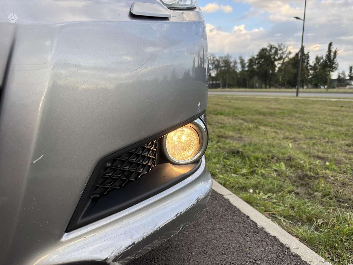 Subaru Legacy, 2.0 l., Седан
