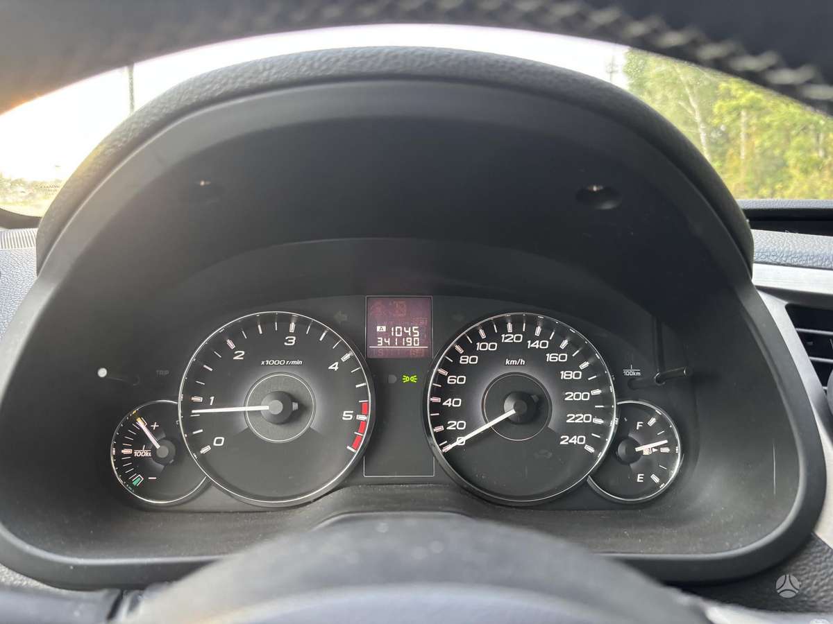 Subaru Legacy, 2.0 l., Седан