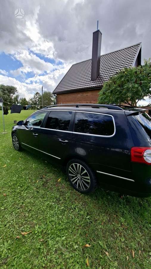 Volkswagen Passat - 4