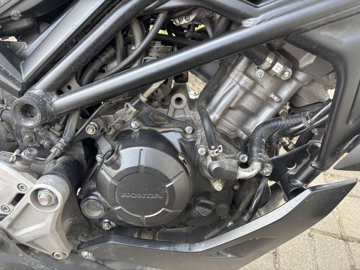 Honda CB 125cc, street / классические