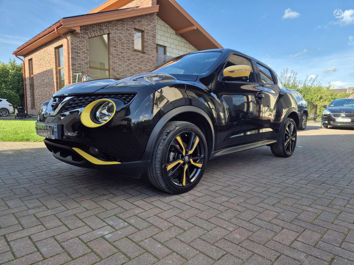 Nissan Juke, 1.2 l., off-road / crossover