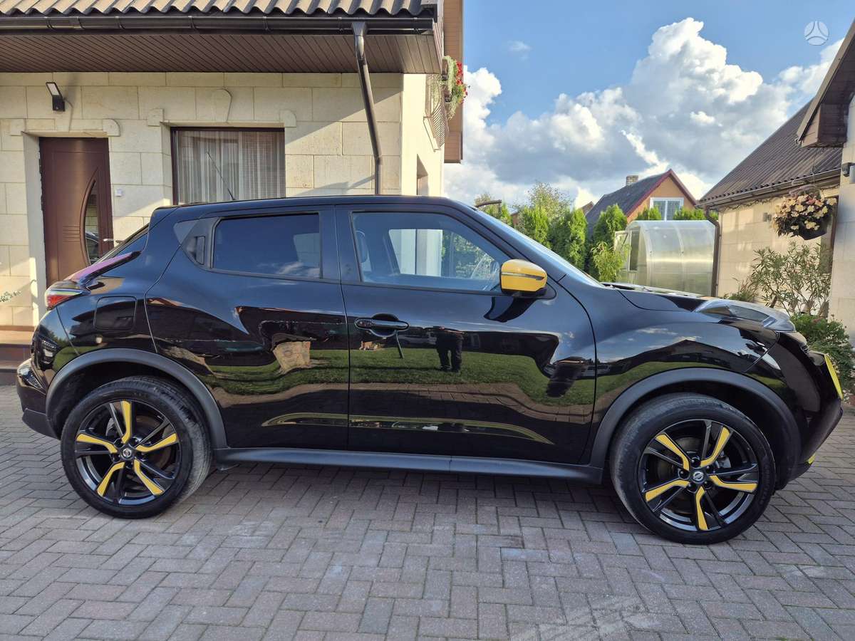 Nissan Juke, 1.2 l., off-road / crossover