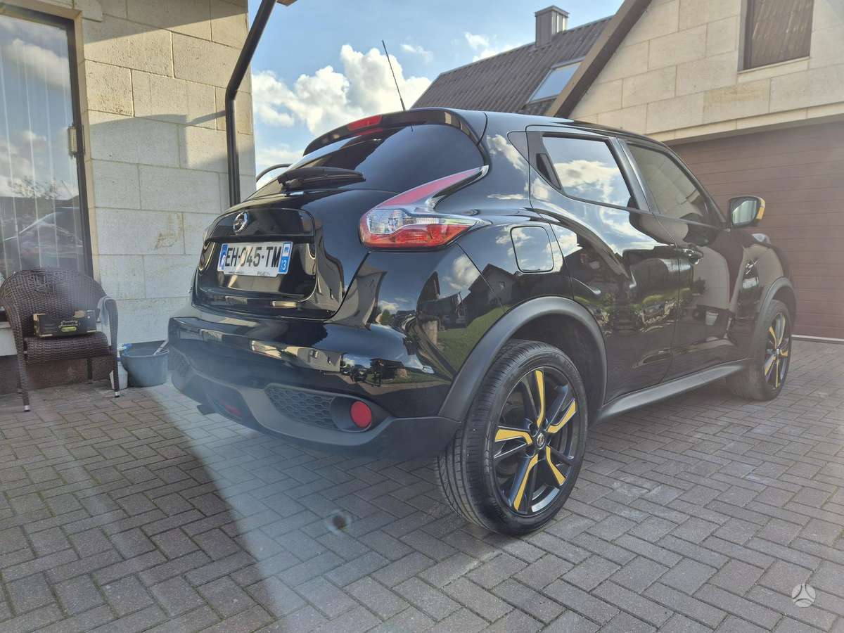 Nissan Juke, 1.2 l., off-road / crossover
