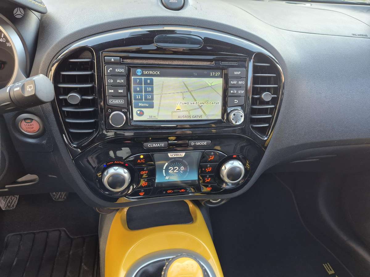 Nissan Juke, 1.2 l., off-road / crossover