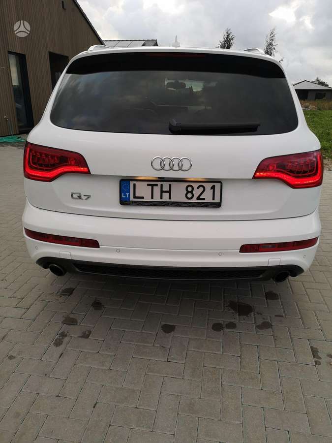 Audi Q7, 3.0 l., Внедорожник / Кроссовер