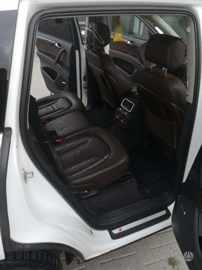 Audi Q7, 3.0 l., Внедорожник / Кроссовер