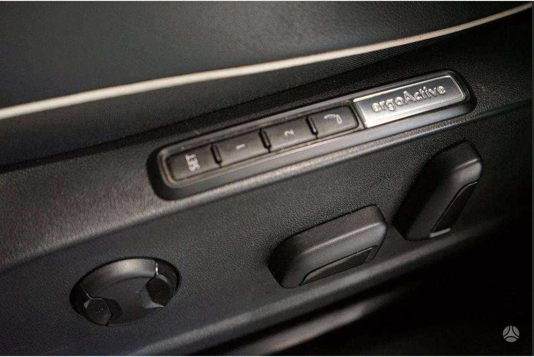 Volkswagen ID.4 - 7