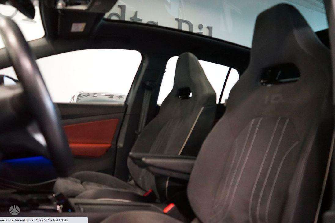 Volkswagen ID.4 - 11