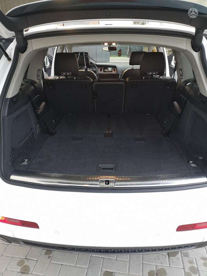 Audi Q7, 3.0 l., Внедорожник / Кроссовер