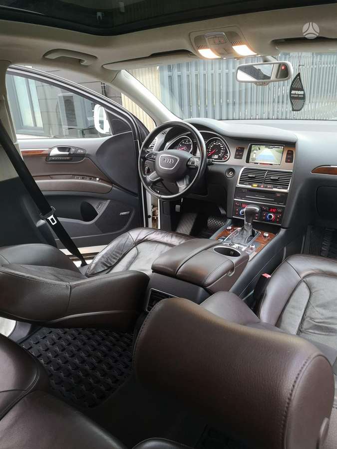Audi Q7, 3.0 l., Внедорожник / Кроссовер