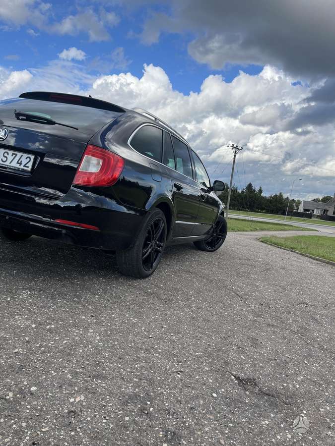 Škoda Superb - 5