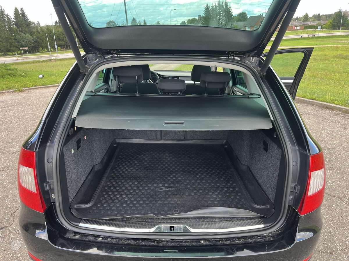 Škoda Superb - 12