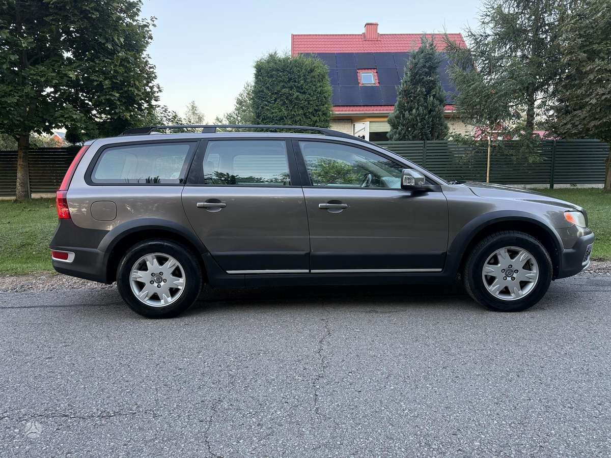 Volvo XC70, 3.2 l., Универсал