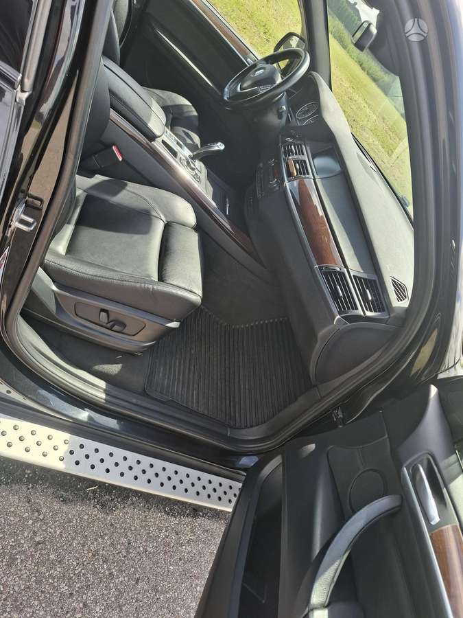 BMW X5, Внедорожник / Кроссовер
