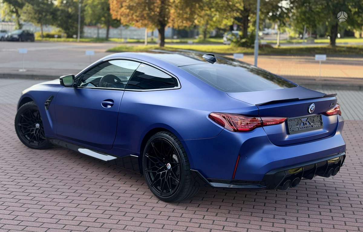 BMW M4, 3.0 l., coupe