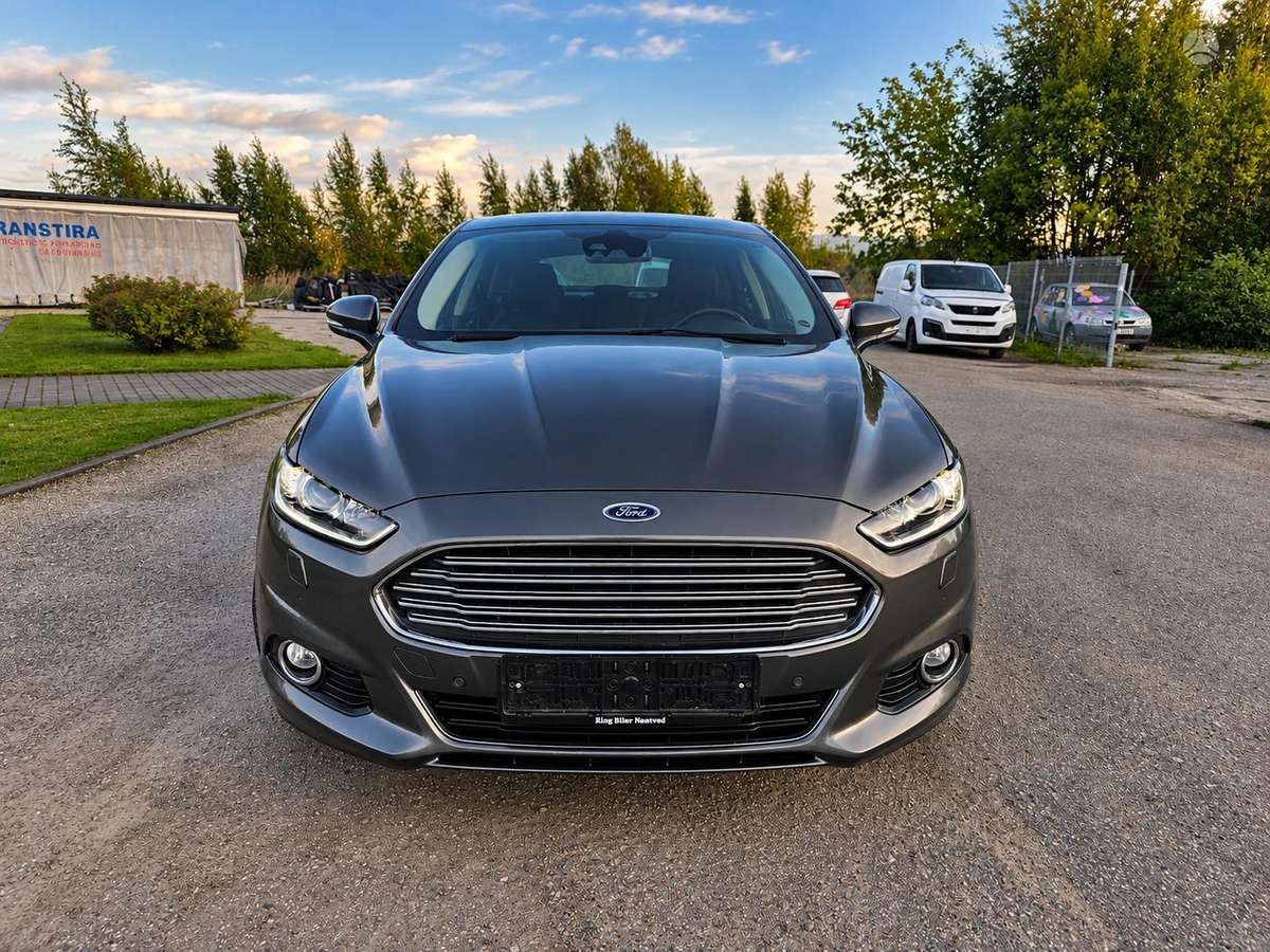 Ford Mondeo, 1.5 l., hatchback