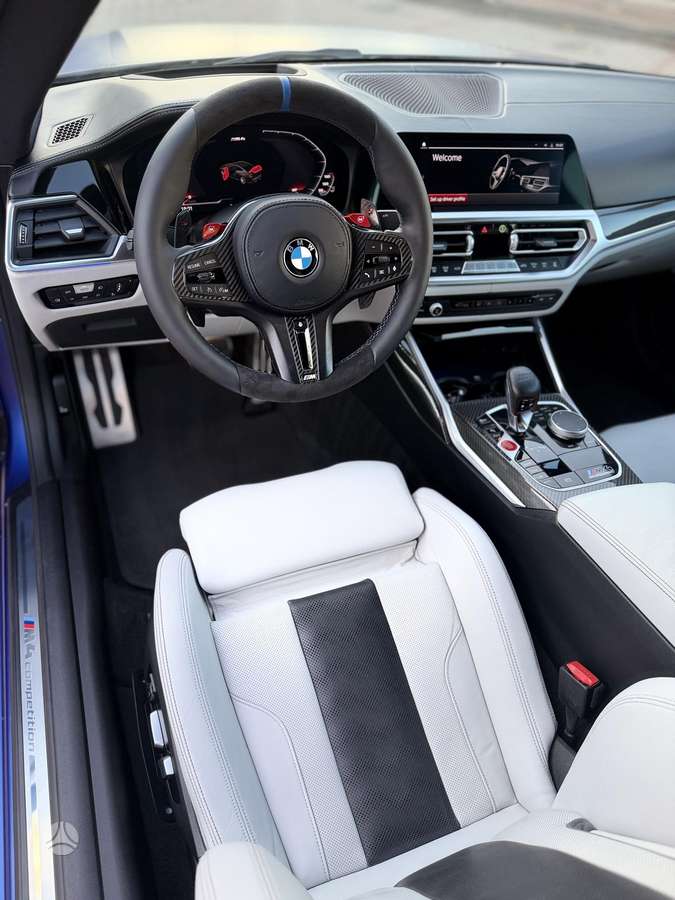 BMW M4, 3.0 l., coupe