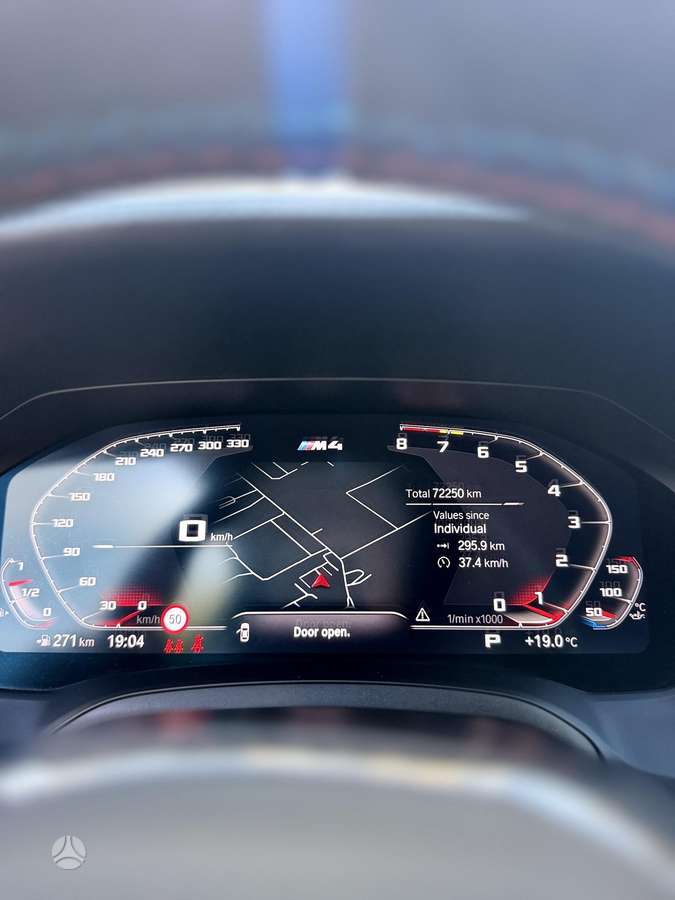 BMW M4, 3.0 l., coupe