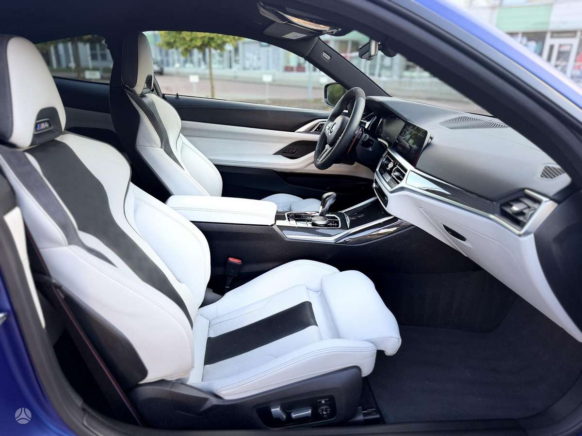 BMW M4, 3.0 l., coupe