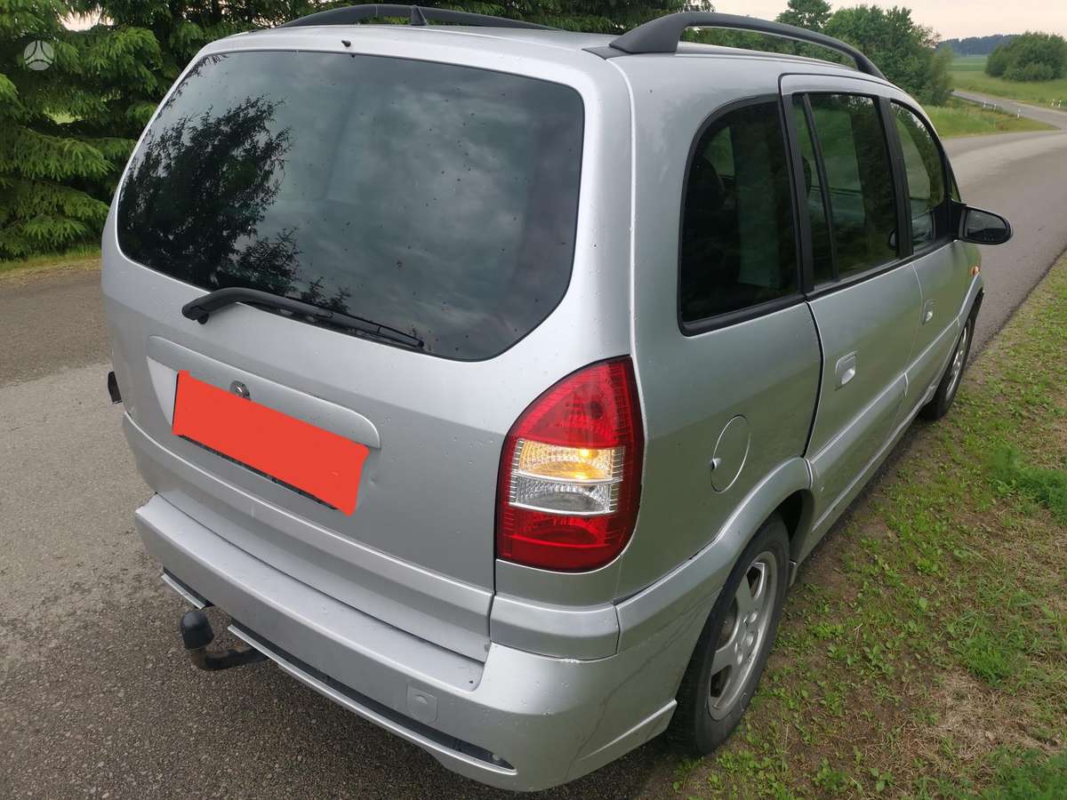 Opel Zafira